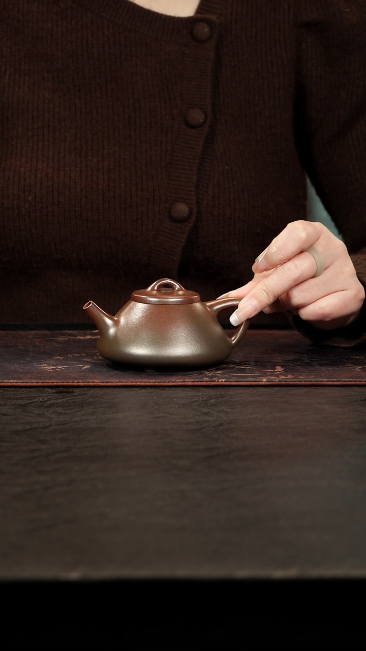 茶壶紫砂曙***逅柴烧底槽清子冶石瓢光素150cc