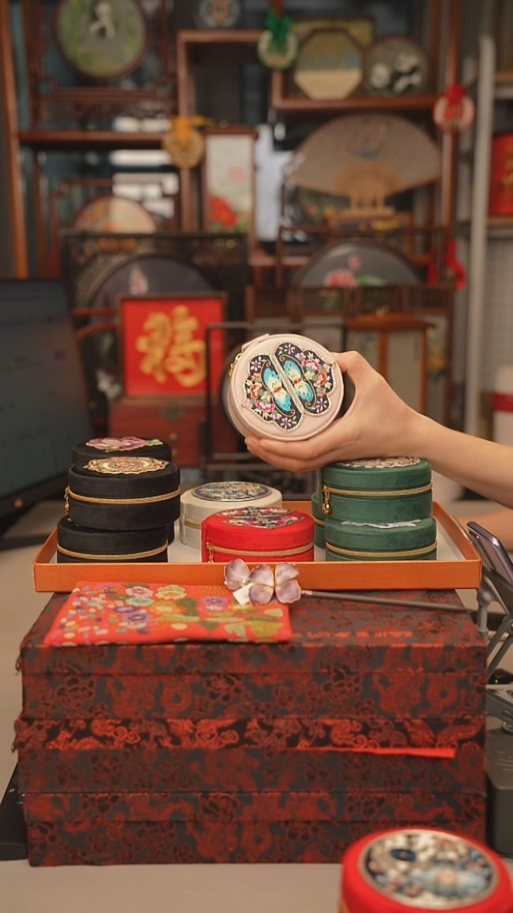 扇子首饰盒 绣花双面非遗