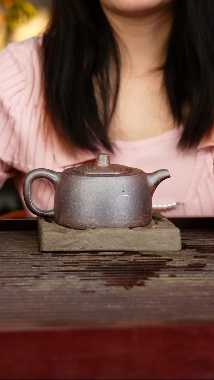 宜兴原矿紫砂壶茶壶宜兴原矿紫砂壶茶壶220C