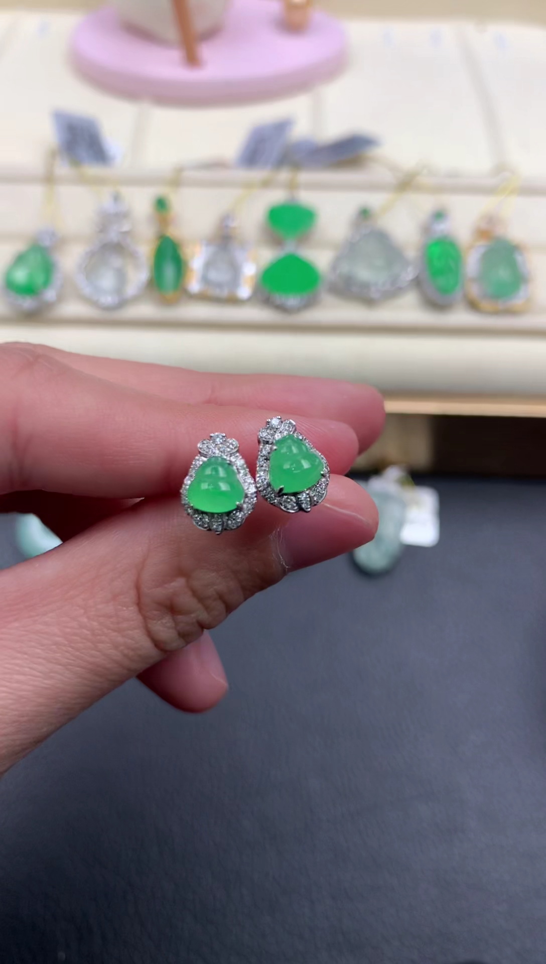 【闪购商品】翡翠颈饰18K金镶嵌D847