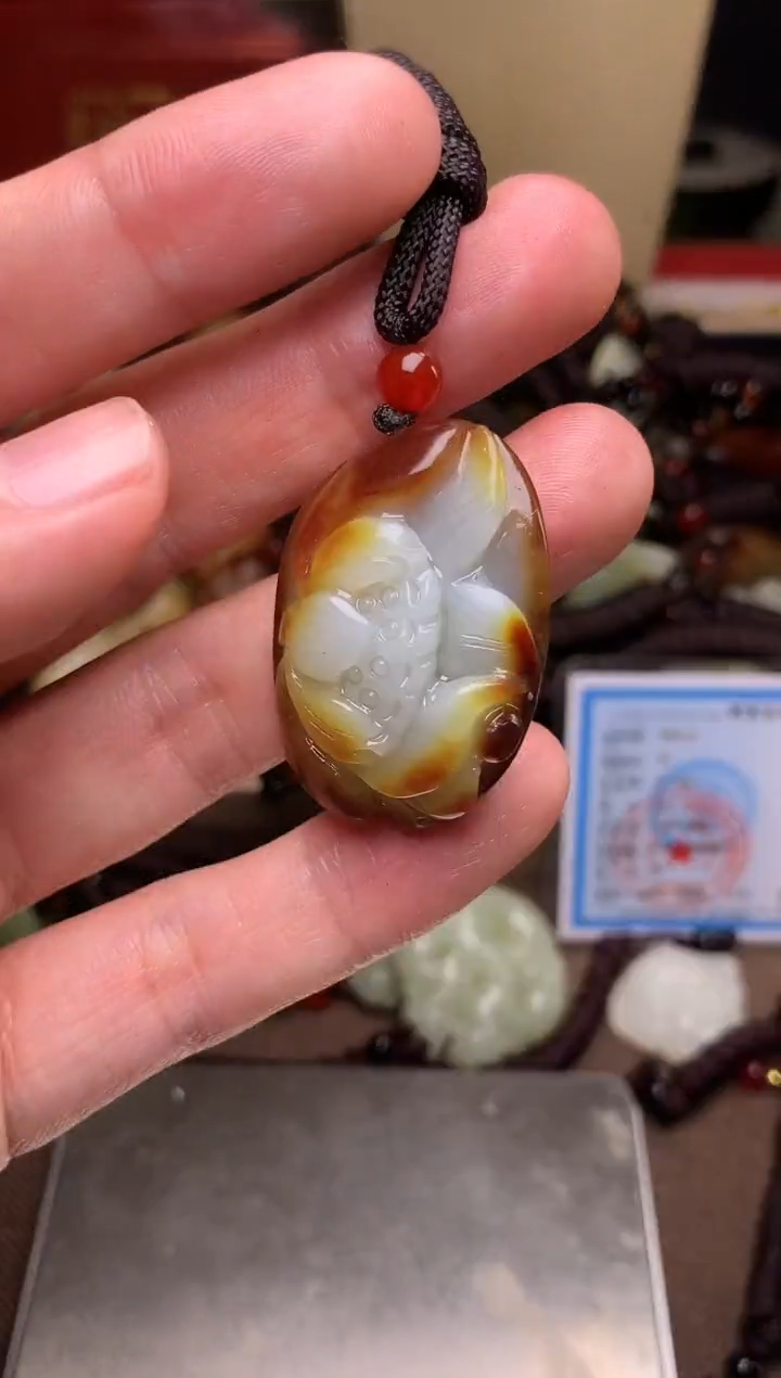 颈饰未镶嵌和田玉新疆料青海料清水和田玉吊坠