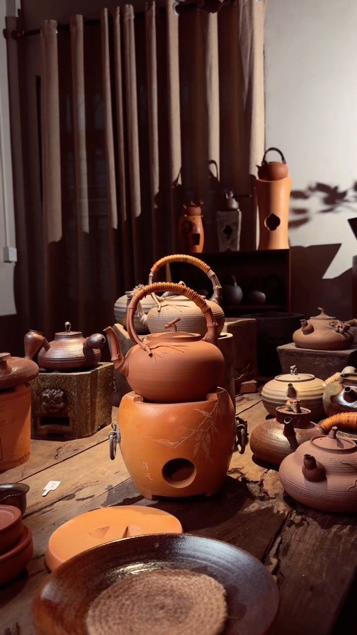 【闪购商品】壶一步到位三提梁壶加雕刻红泥炉