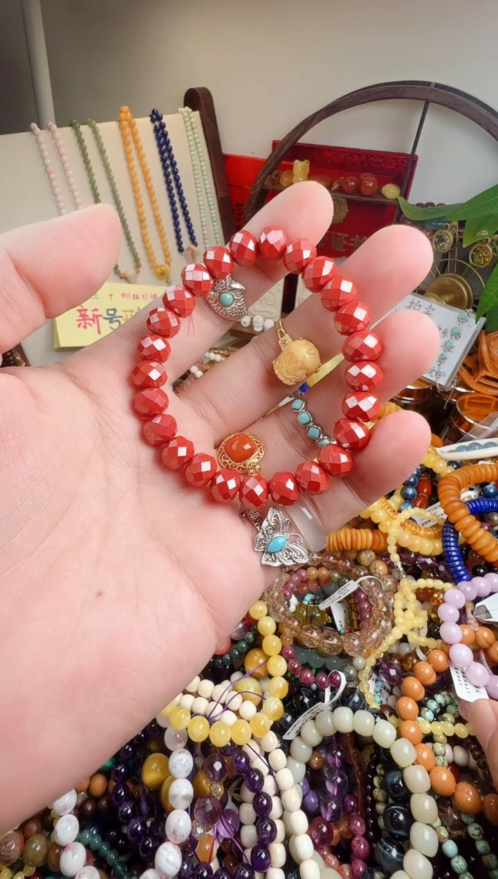 天然辰砂山***作一物一件）000171