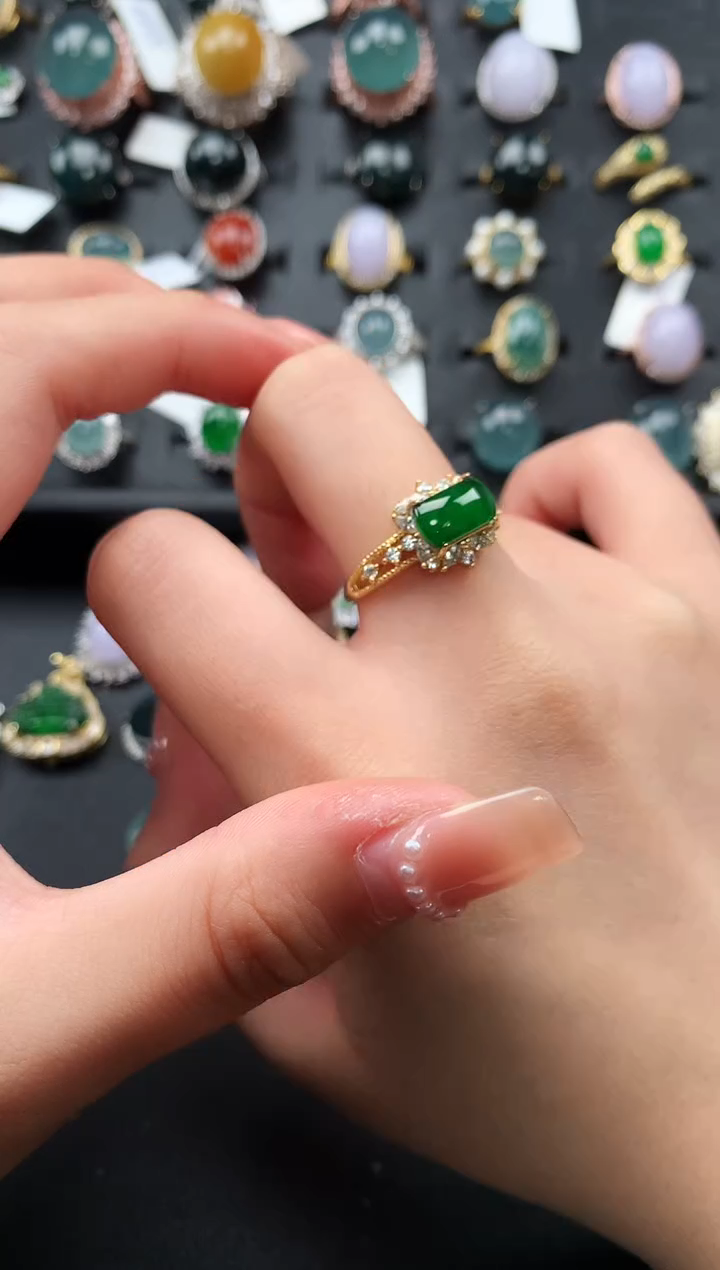 【闪购商品】翡翠戒指银S925镶嵌52141
