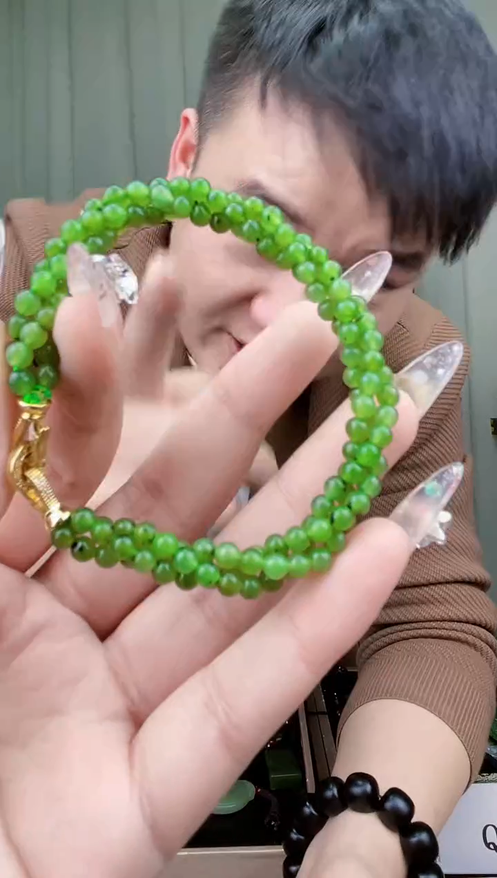 【闪购商品】和田玉挂件未镶嵌拍一发一，多样性发货！