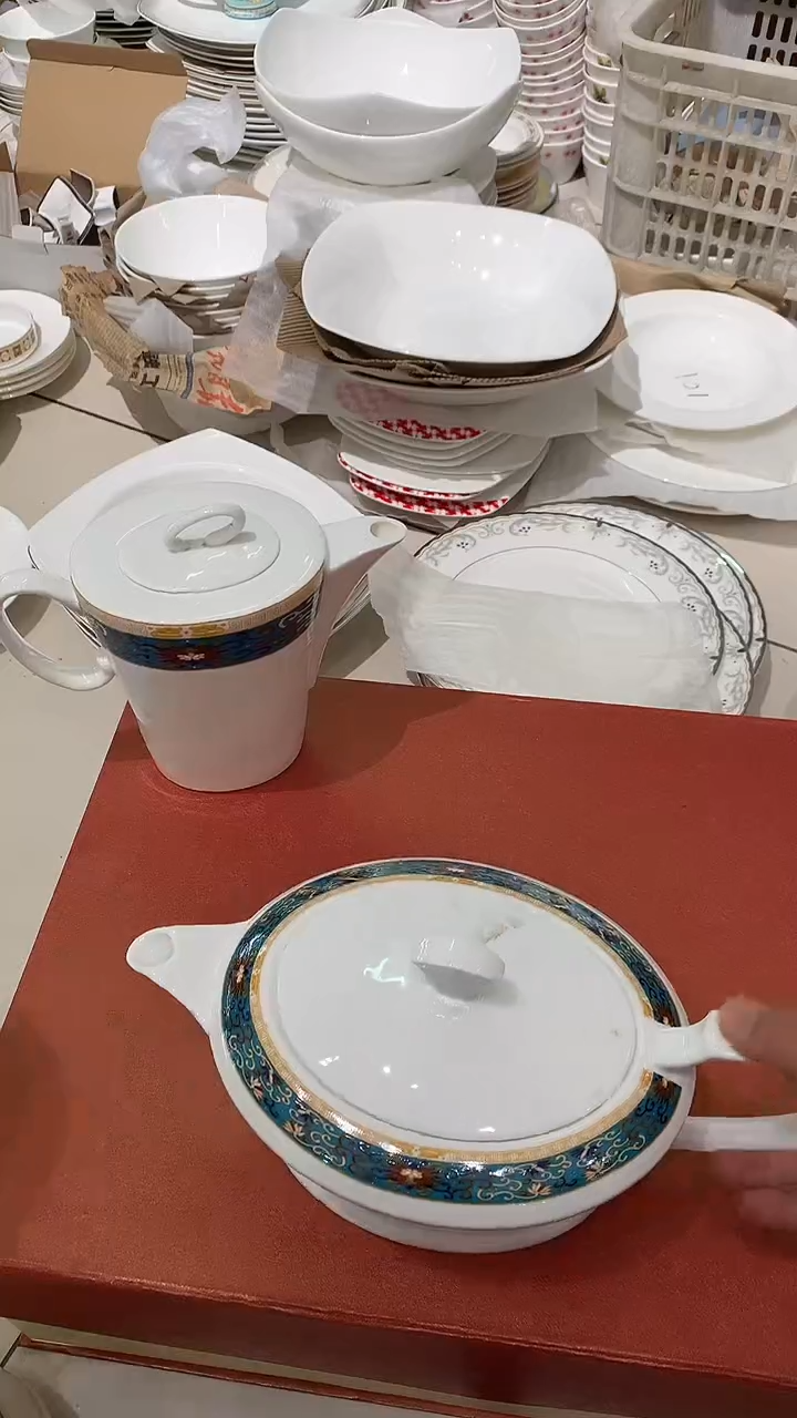 壶隆达骨质瓷1个