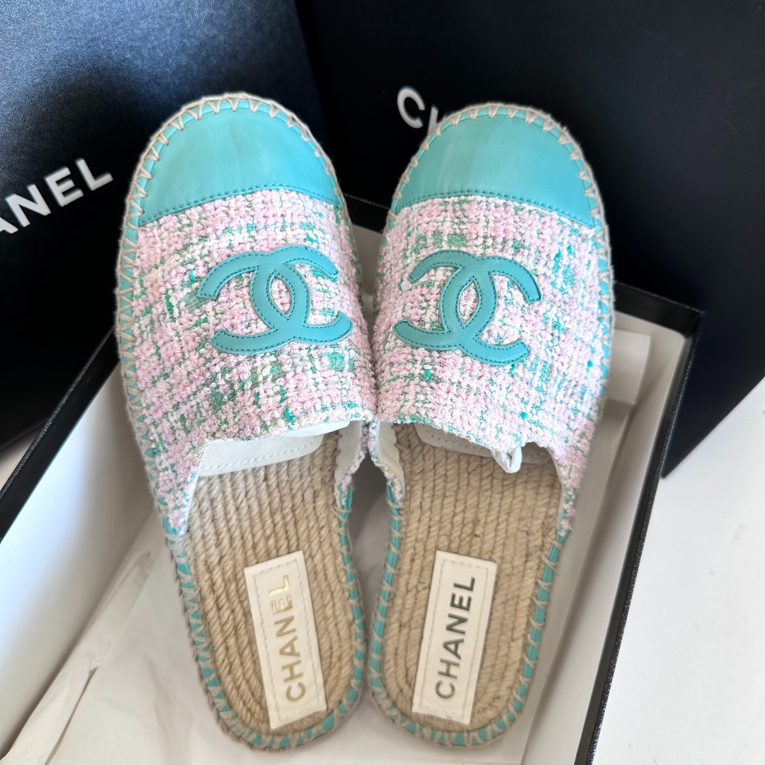 95新 Chanel/香奈儿 草编马卡龙半托渔夫鞋38码/公7800/155971