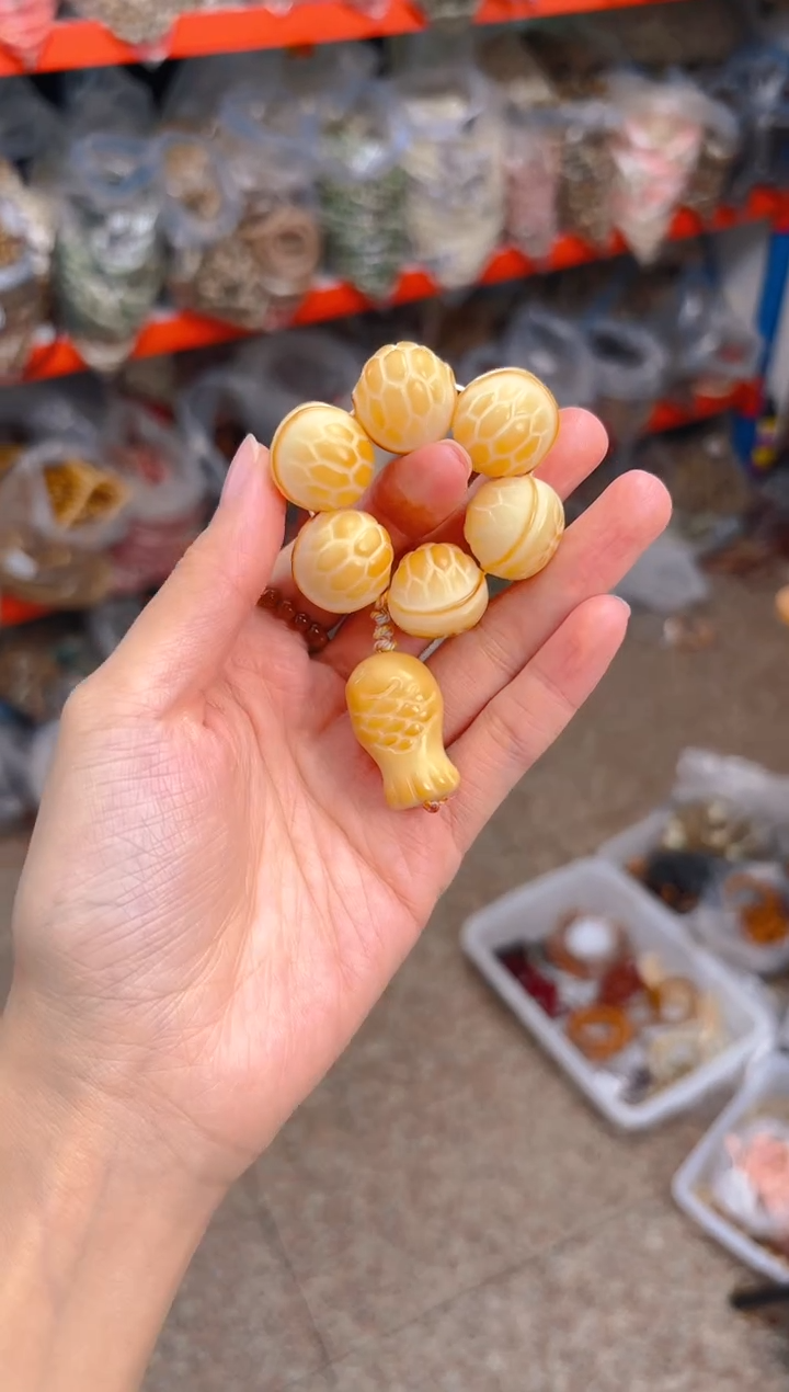 吊坠菩提根/象牙果富甲天下手捻 黄色