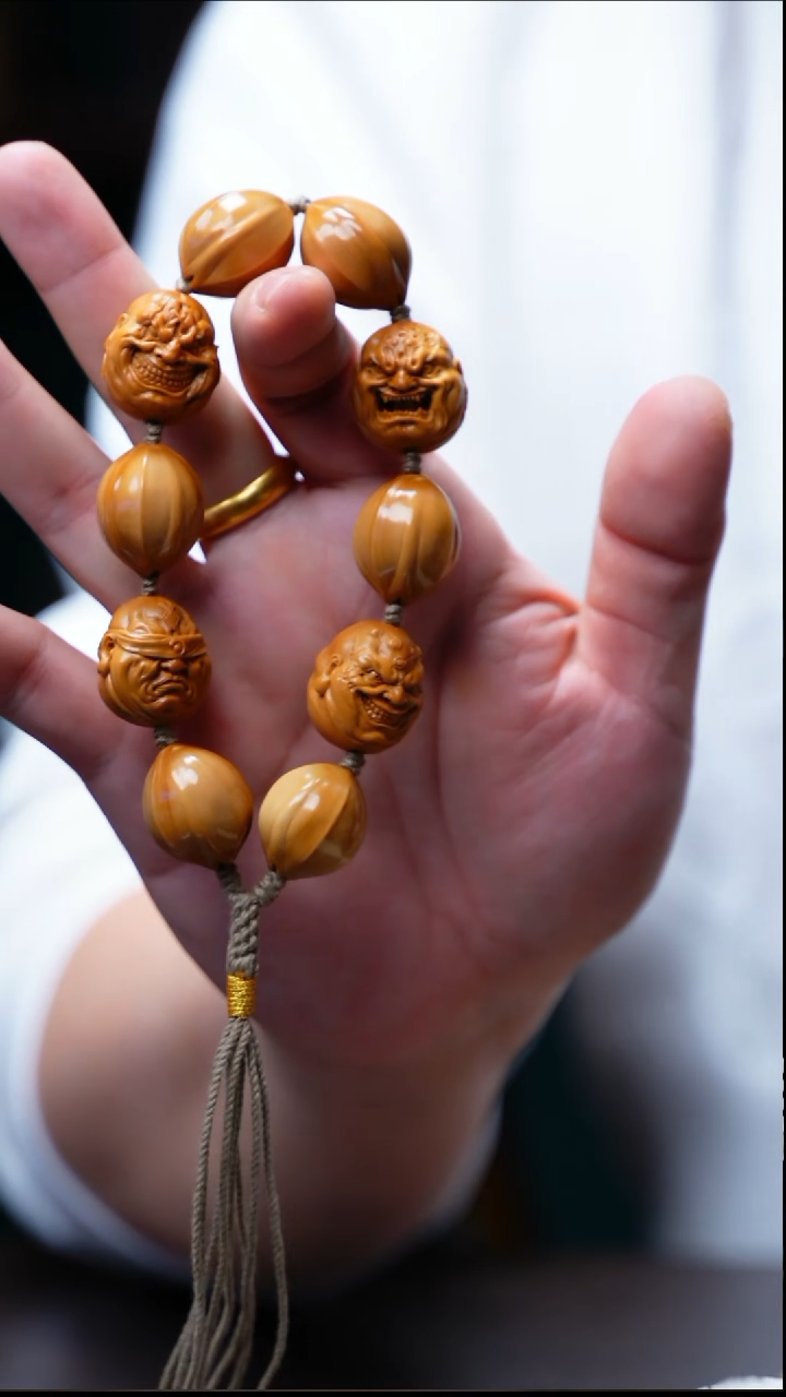 手串/手链橄榄核仿生正四花搭配恶僧