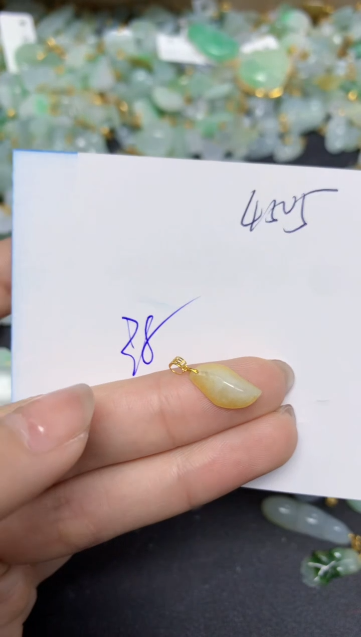 【闪购商品】翡翠颈饰18K金镶嵌 天然翡翠A货