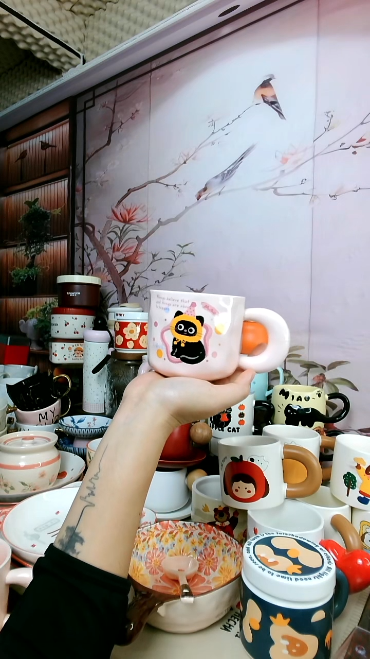 陶【孤品福利】粉色小黑猫马克杯