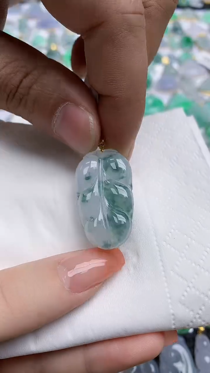 【闪购商品】翡翠颈饰18K金镶嵌天然翡翠A货