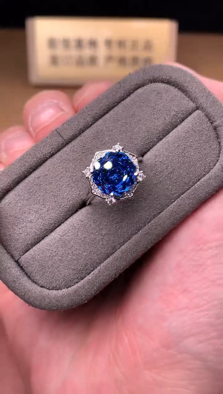 银S925镶嵌戒指托帕石2222