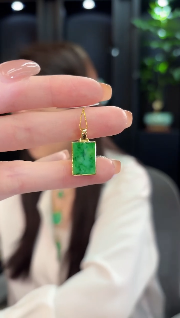 吊坠(不含链)未镶嵌翡翠缅甸A货/多样性发货/一件