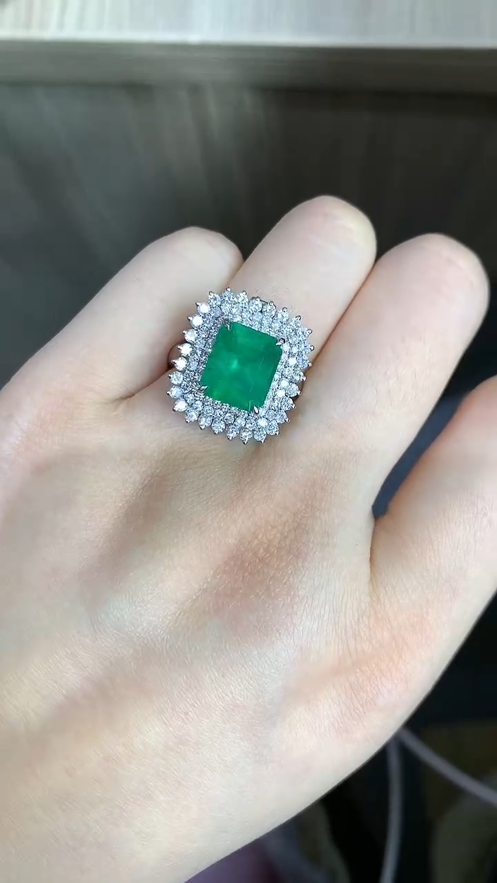 铂Pt900镶嵌戒指祖母绿祖母绿戒指主石3.86ct