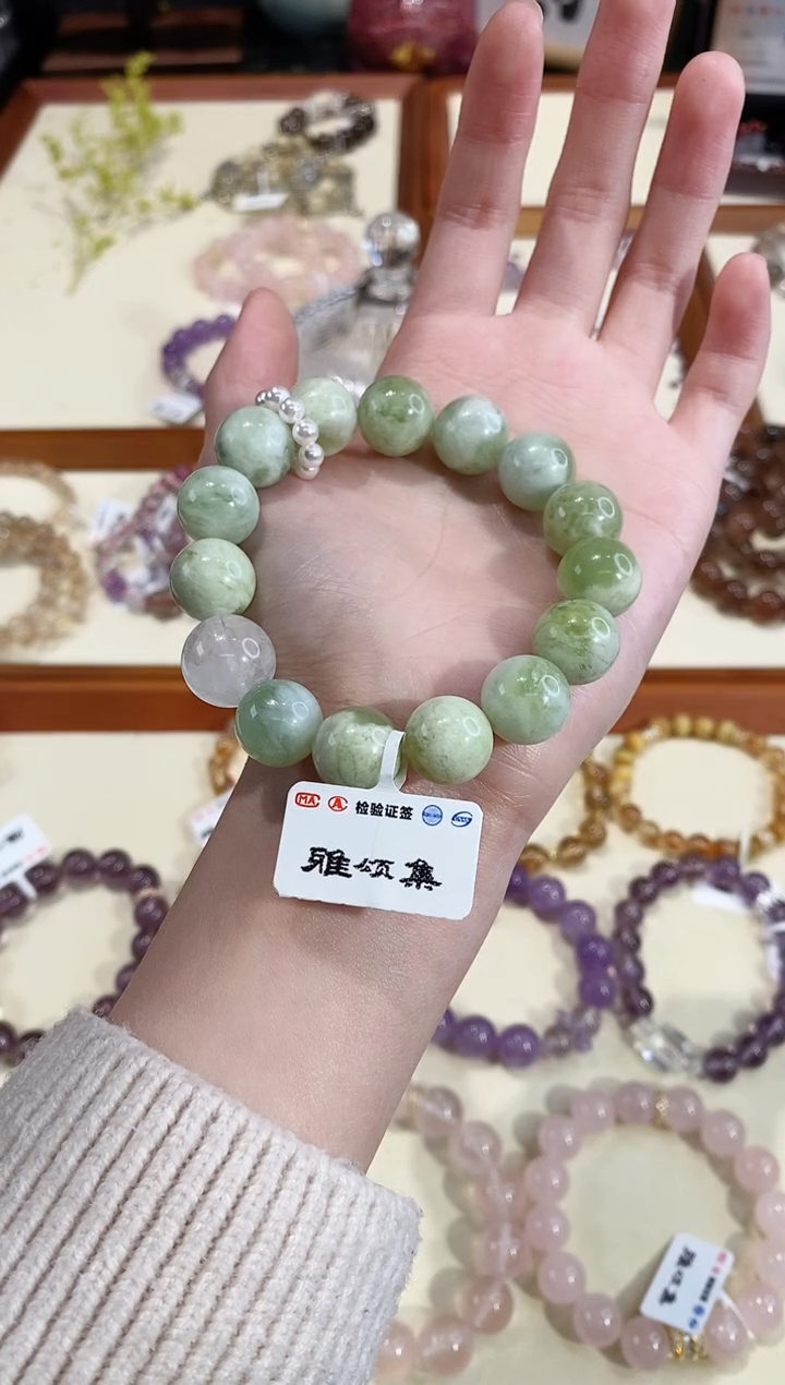 【闪购商品】未镶嵌岫玉手链G3559 单圈