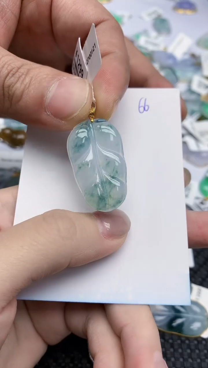 【闪购商品】翡翠颈饰18K金镶嵌天然翡翠A货
