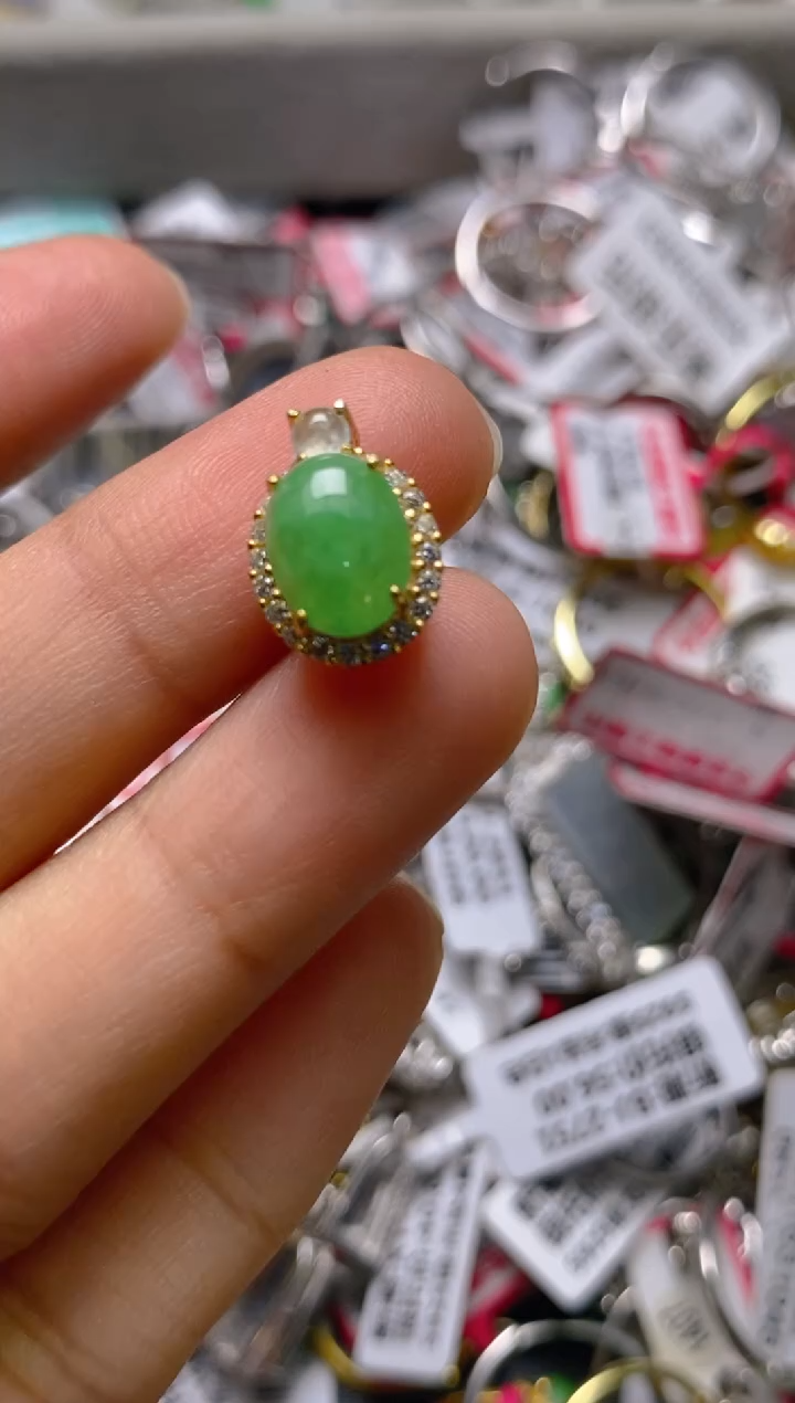银S925镶嵌戒指翡翠百内无证书