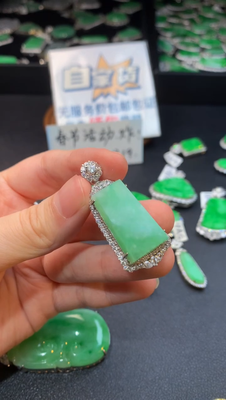 【闪购商品】翡翠颈饰银S925镶嵌翡翠11