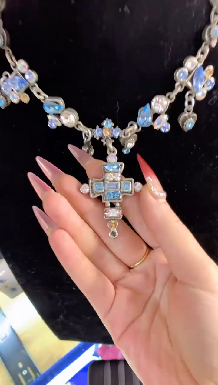 【闪购商品】瓷片楚楚中古珠宝甄选不退换