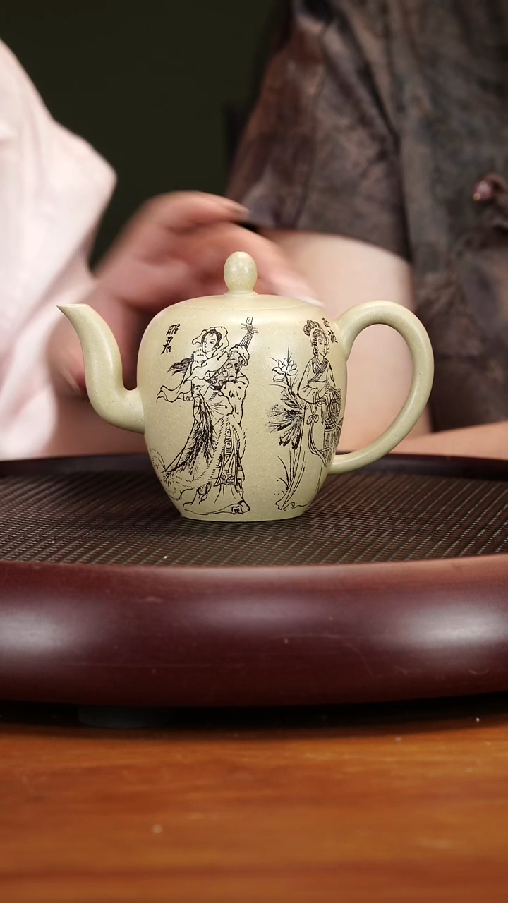 茶壶紫砂80CH美人肩 玉石本绿300cc