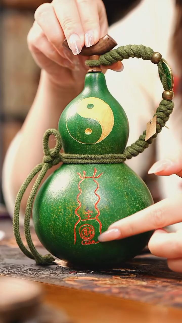 【闪购商品】RU209大漆酒葫芦不包手串及旋转底座