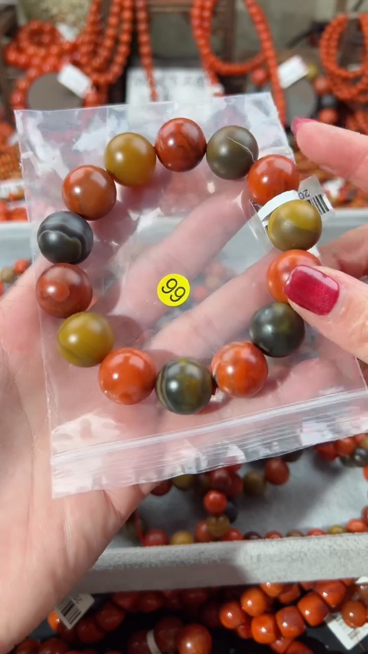 【闪购商品】南红玛瑙手串未镶嵌16+