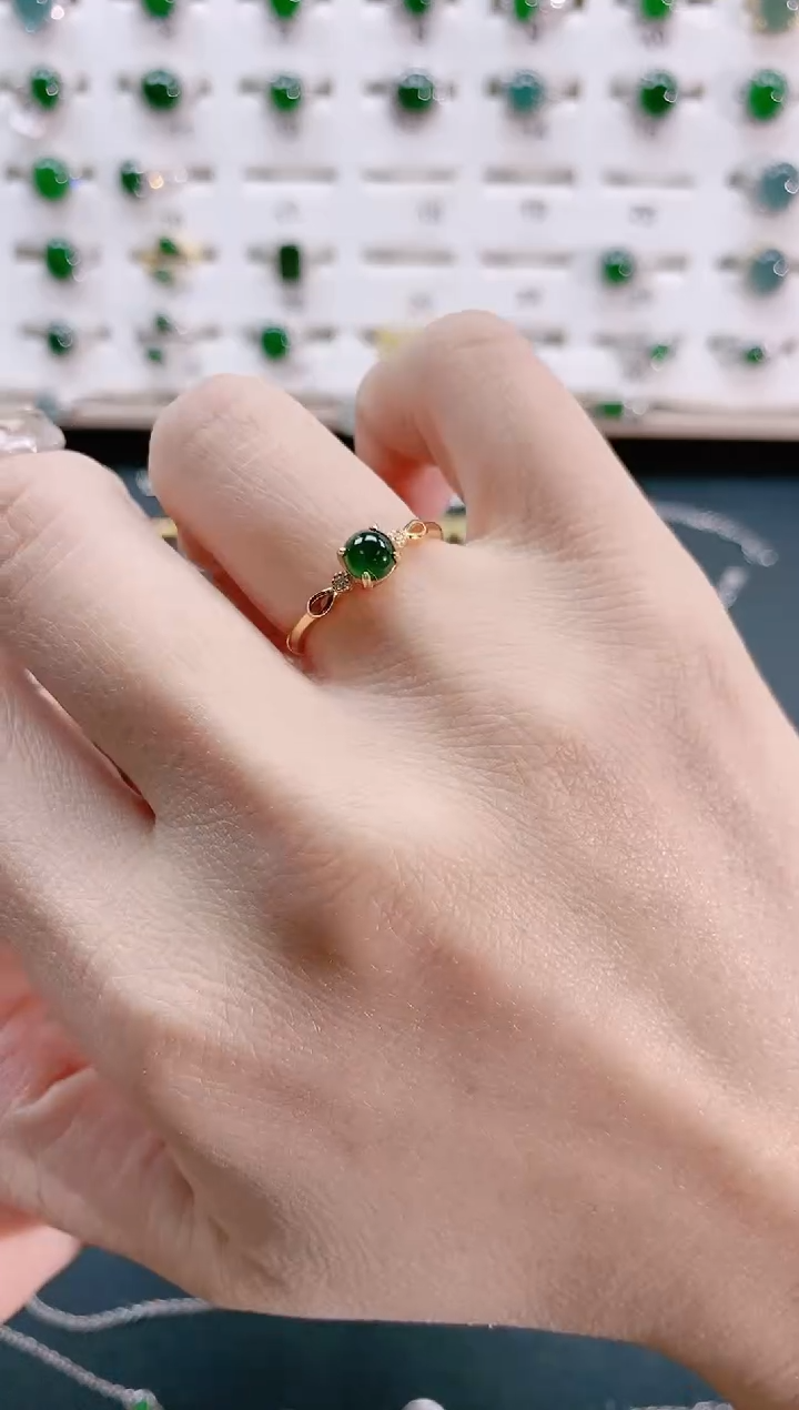 【闪购商品】翡翠戒指银S925镶嵌天然翡翠