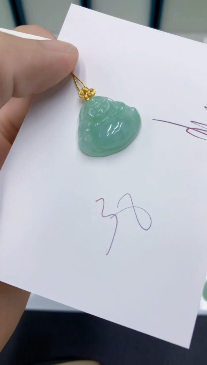 颈饰未镶嵌翡翠翡翠