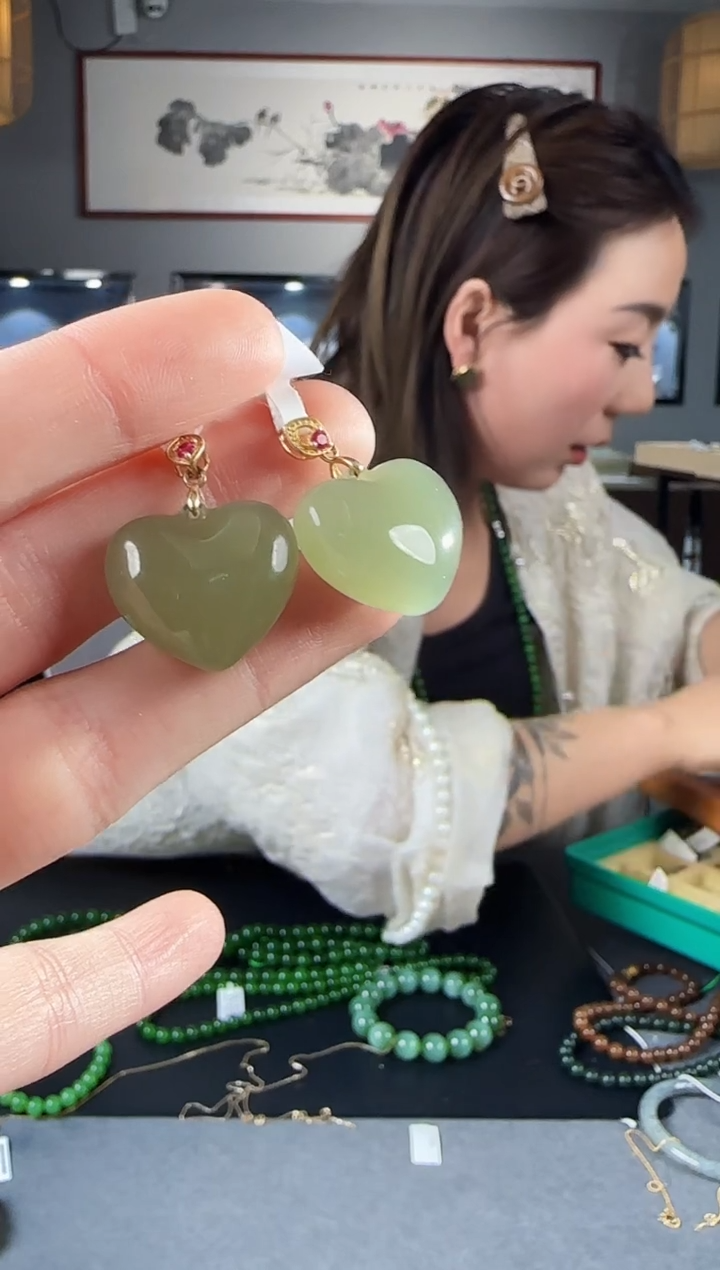 【闪购商品】和田玉吊坠(不含链)银S925镶嵌多样性发货拍一发一