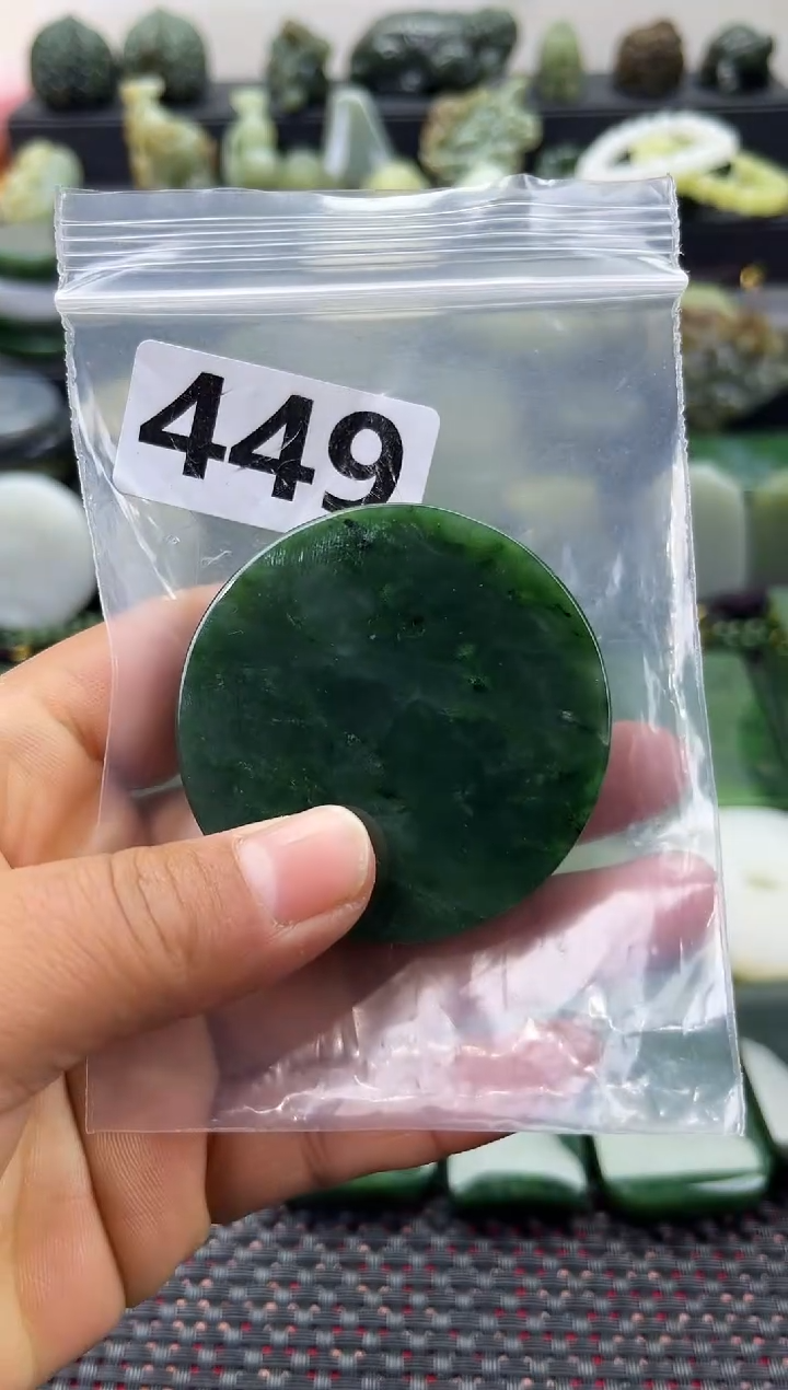 未镶嵌和田玉珠宝半成品镯芯