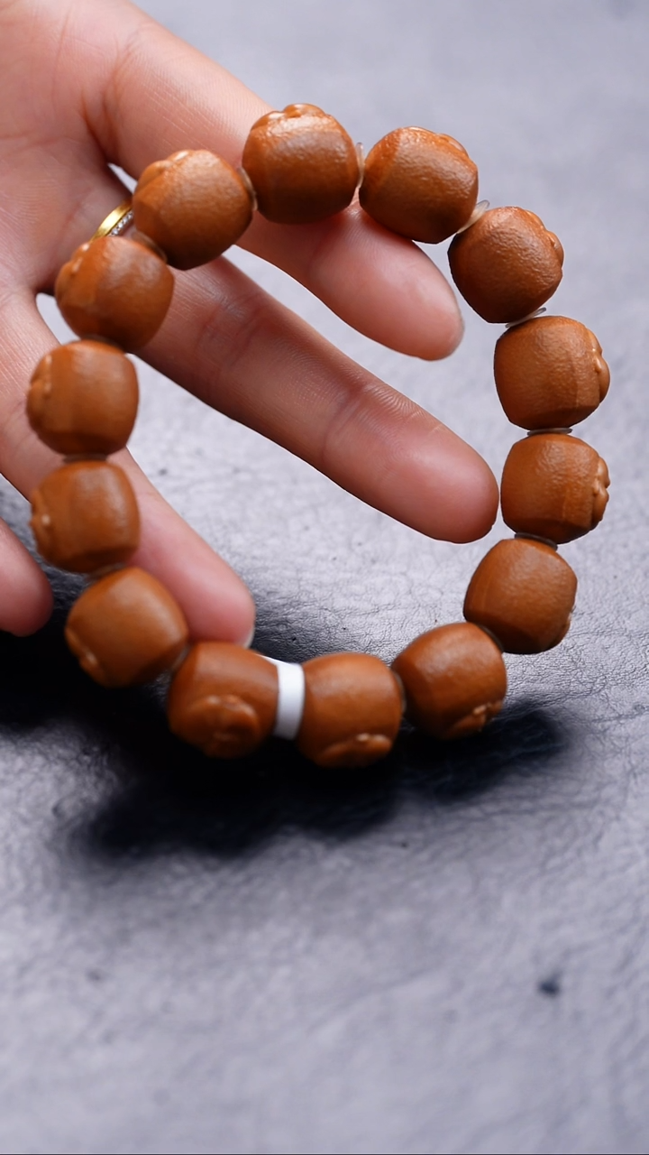 【闪购商品】橄榄核手串/手链橄榄核