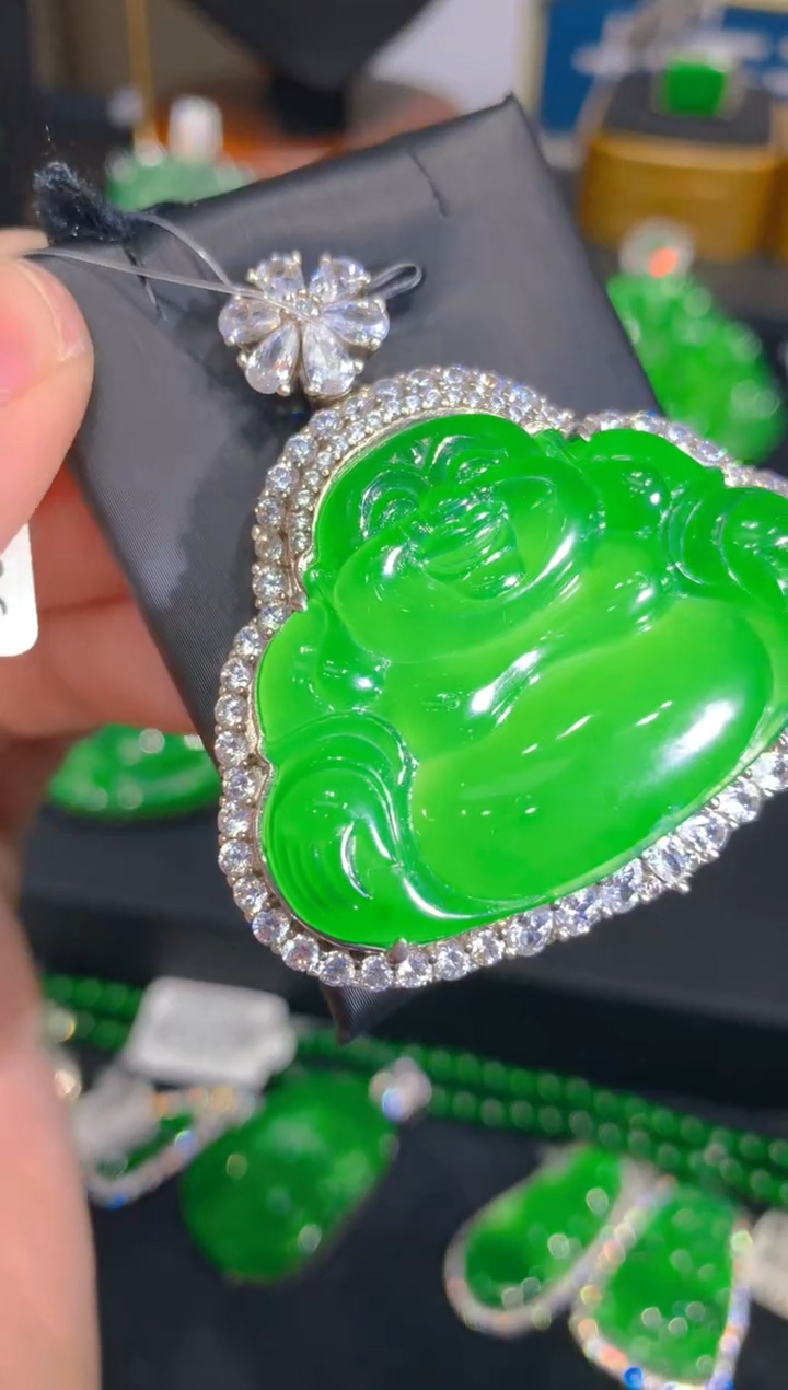 【闪购商品】翡翠颈饰银S925镶嵌39一季