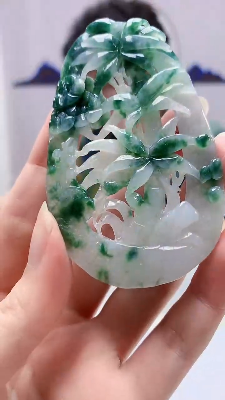 【闪购商品】定制翡翠未镶嵌4688zm-毛货挂件185竹节