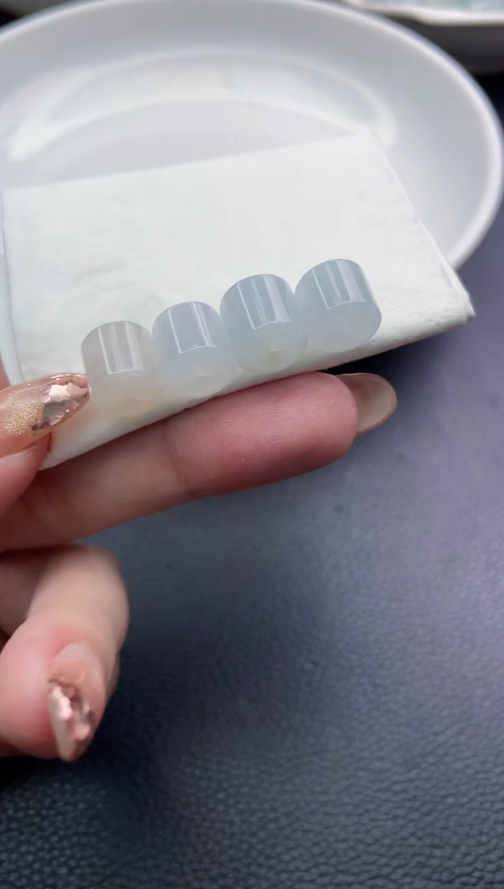 未镶嵌定制翡翠酿*珠子