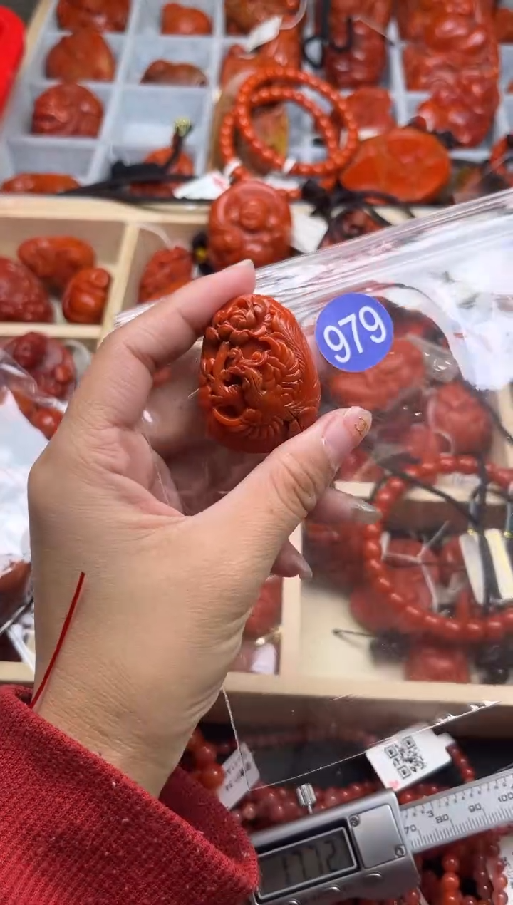 【闪购商品】南红玛瑙珠宝奇石未镶嵌979