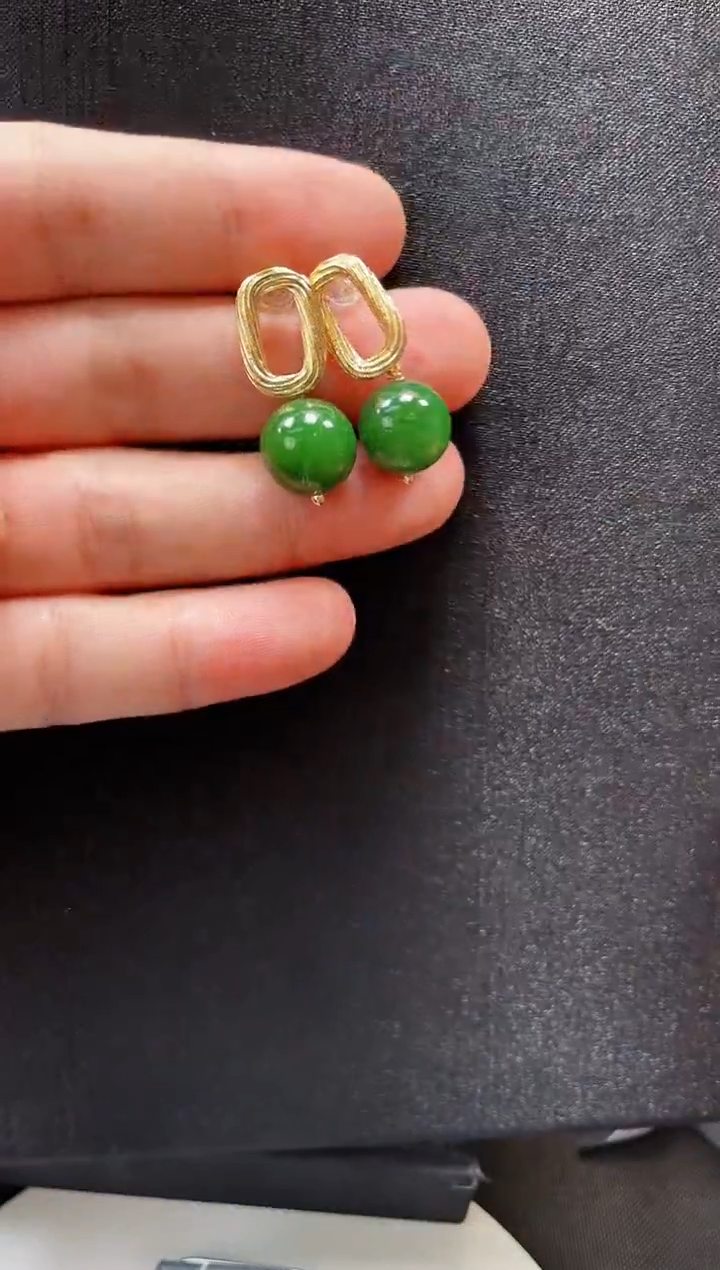 和田玉银S925镶嵌耳钉多样性发一