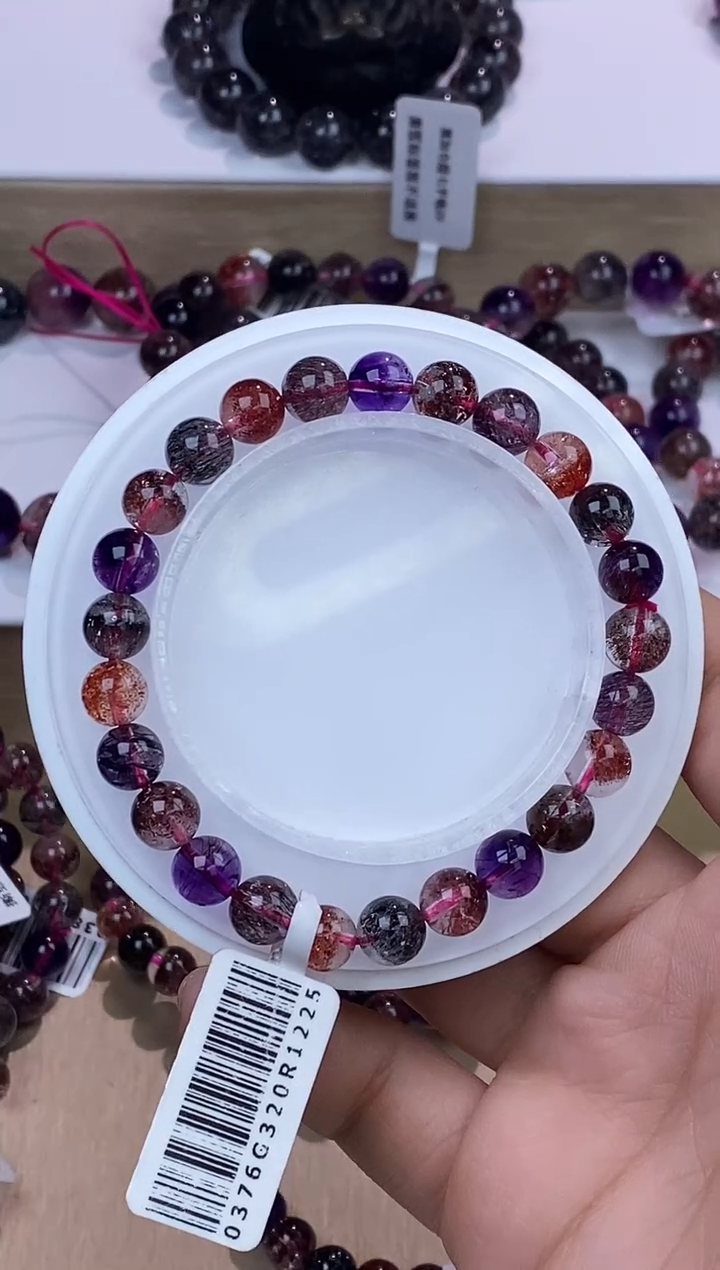 【闪购商品】水晶手链未镶嵌黑加仑超七7m+