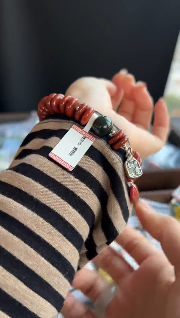 未镶嵌手串南红玛瑙7725号买断