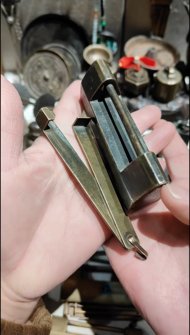 金属古典家居桌面摆件