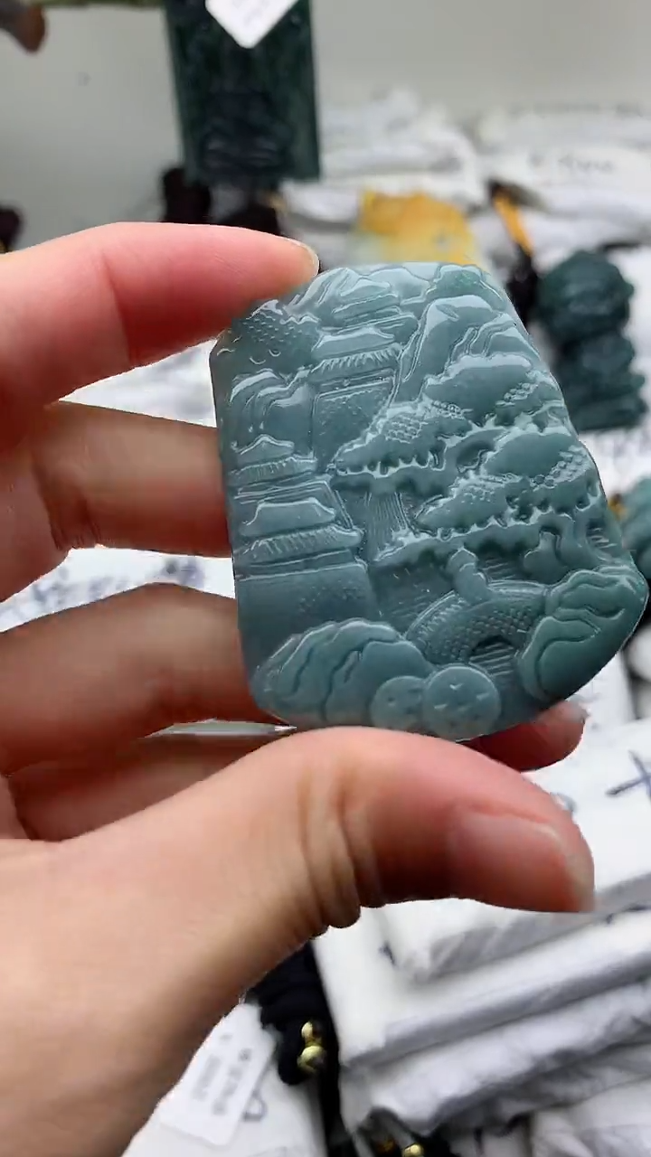 【闪购商品】翡翠颈饰未镶嵌555555555555