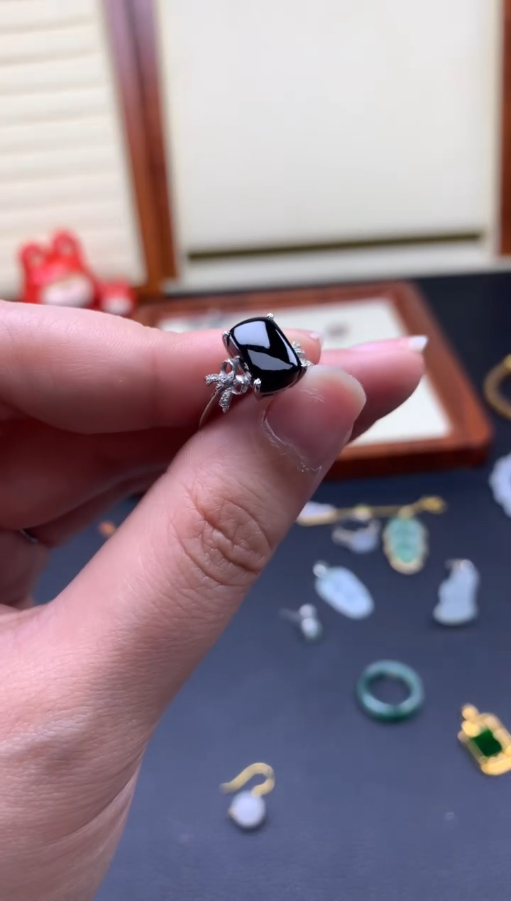 【闪购商品】定制翡翠18K金镶嵌//////////