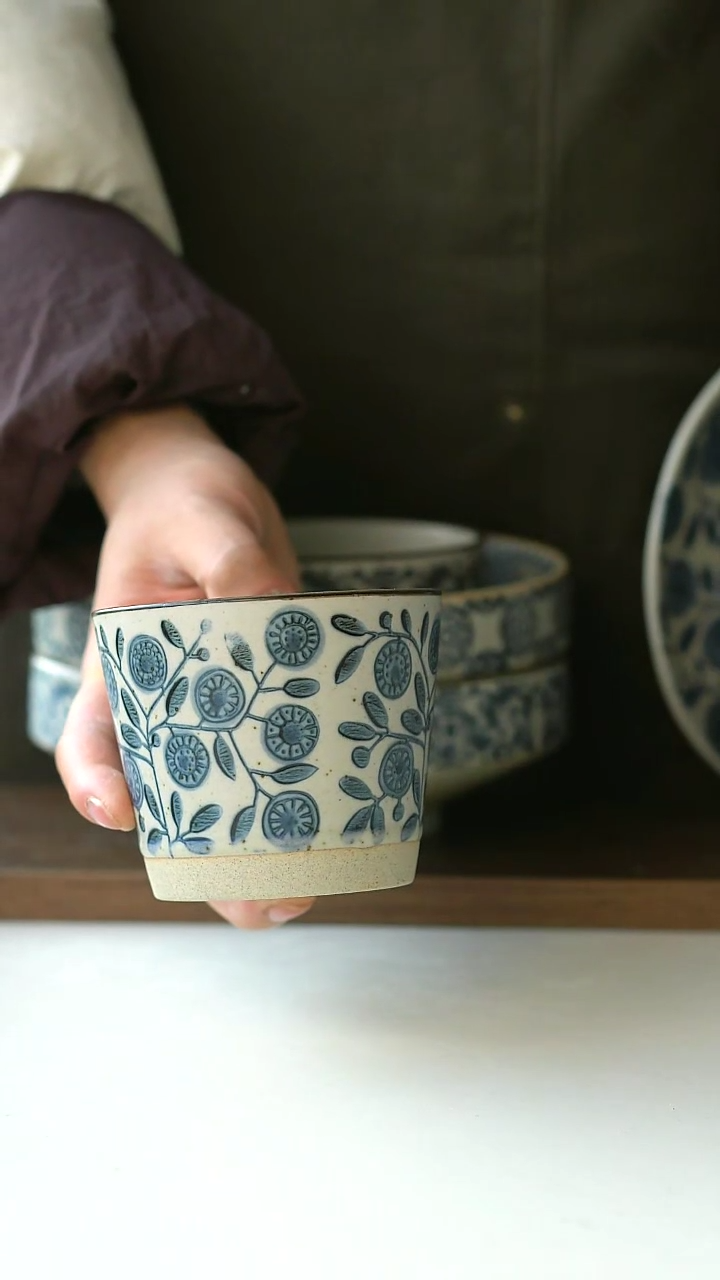 【闪购商品】陶瓷金盏花猪口杯@4-2@