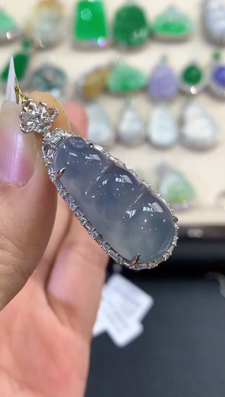 【闪购商品】翡翠吊坠(不含链)18K金镶嵌B170  有色差