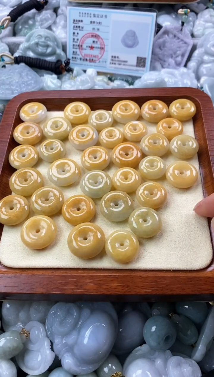 翡翠未镶嵌颈饰缅甸A货翡翠HFPAK