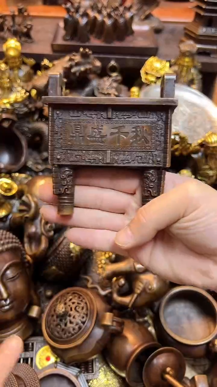 1案台摆件 物品摆件