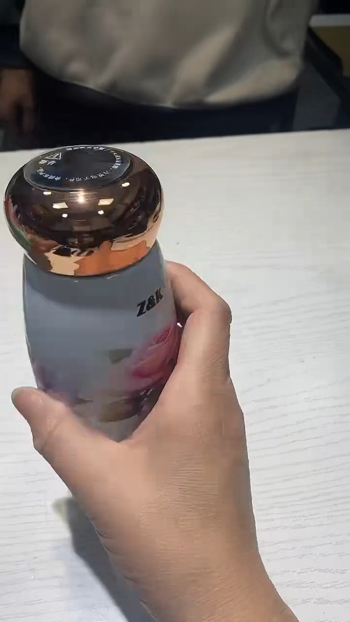瓷片生活的本意就是开心@@1
