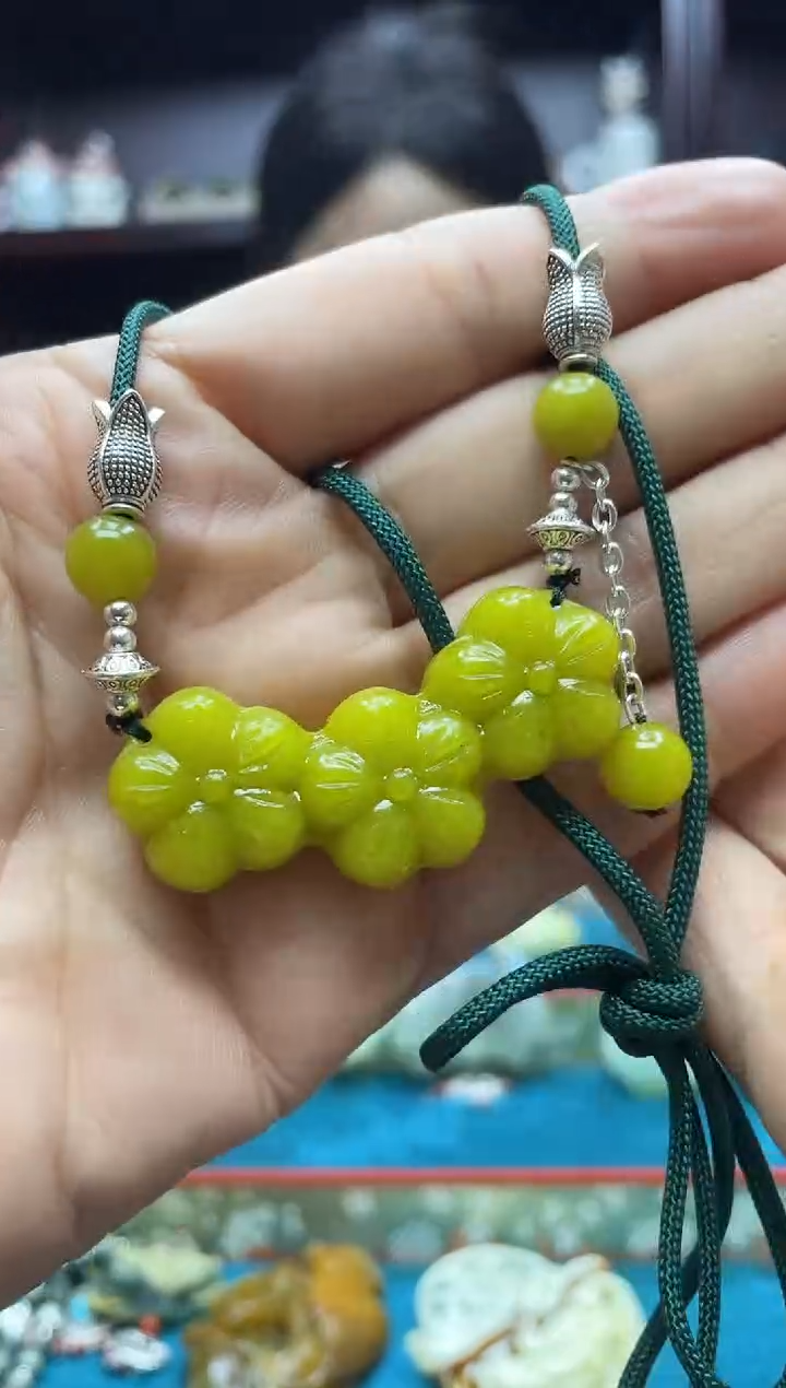 未镶嵌岫玉吊坠多样性发*货拍一发一