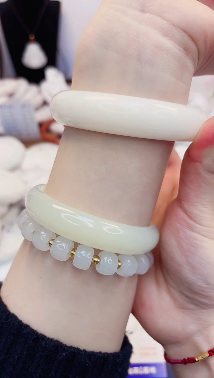 【闪购商品】石英质玉手镯未镶嵌403-财气镯-圈口63