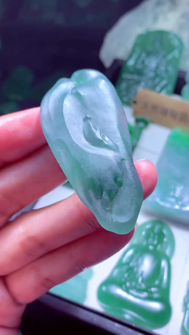 未镶嵌定制翡翠莫*天然缅甸翡翠A货 基地发货多样性发货其一